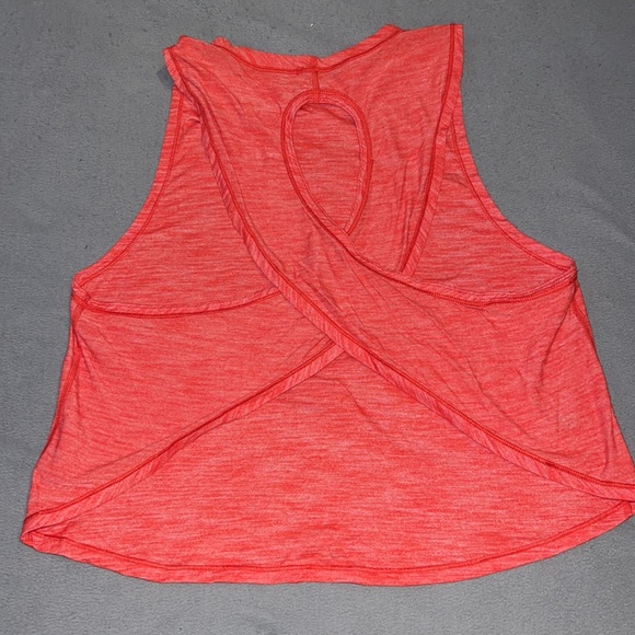 LULULEMON Open Back Tank Top - Picture 2 of 2